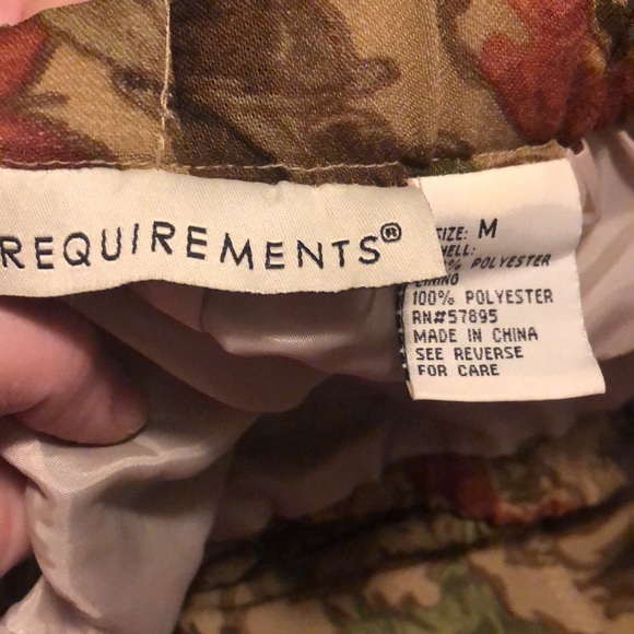 Requirements Camelback Skirt - Picture 9 of 9